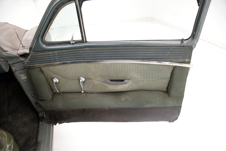 Hudson-Hornet-1954-Grey-primer-Dark-Green-6