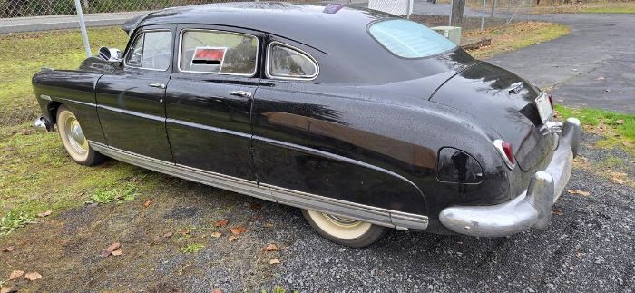 Hudson-Sedan-1949-Black-Tan-6