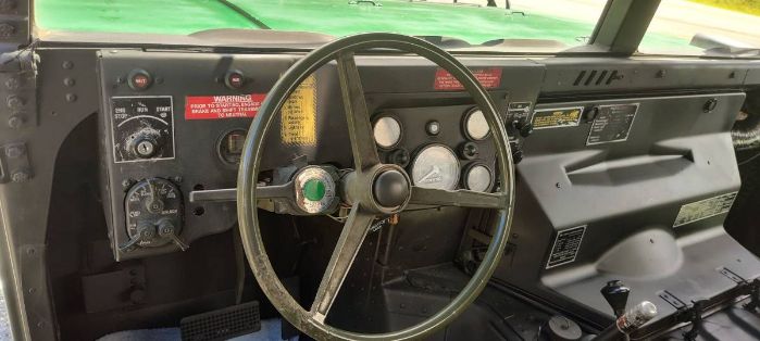 Hummer-1988-Green-10