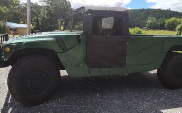 Hummer-1988-Green-14