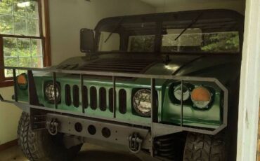 Hummer-1988-Green-5