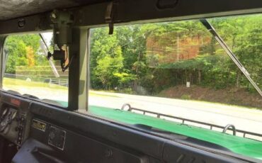 Hummer-1988-Green-8