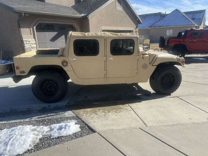 Hummer-1992-Tan-Tan