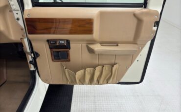 Hummer-1995-White-Tan-10