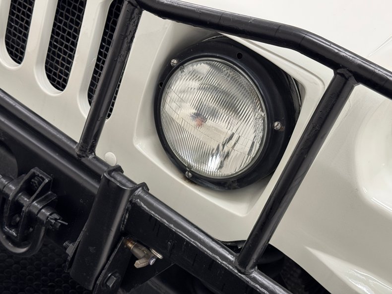 Hummer-1995-White-Tan-20