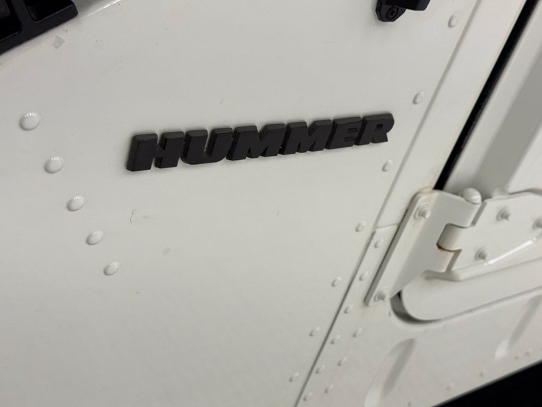 Hummer-1995-White-Tan-23