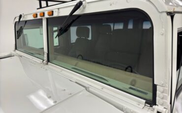 Hummer-1995-White-Tan-24