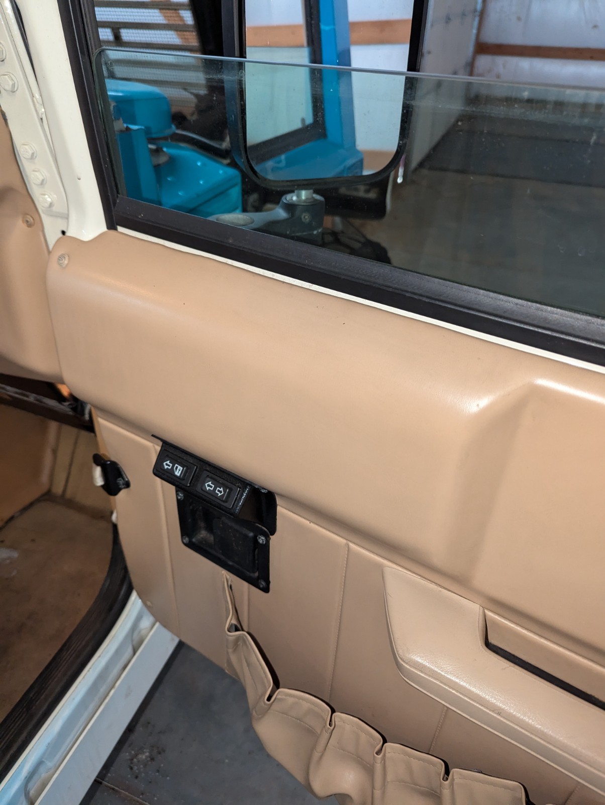 Hummer-H1-1995-HMC4-38