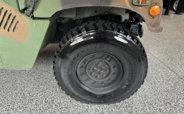 Hummer-Military-1992-Pickup-Truck-11