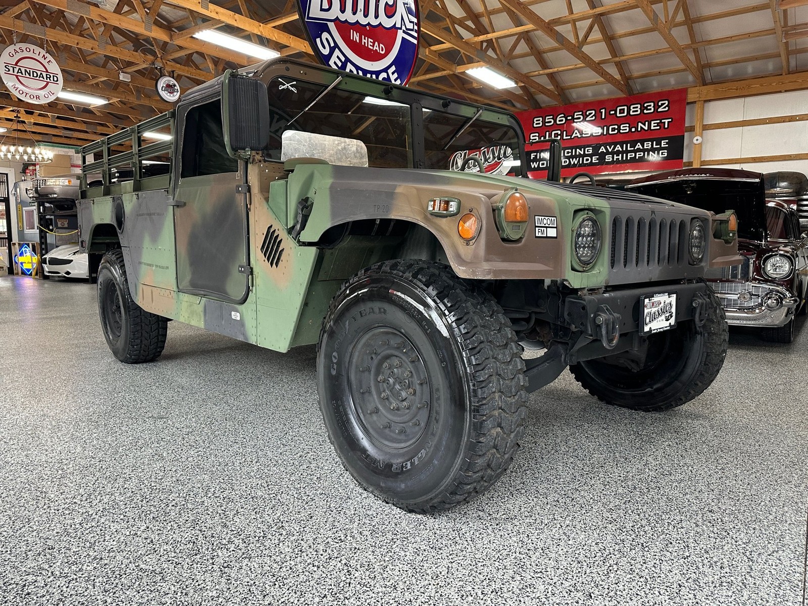 Hummer-Military-1992-Pickup-Truck-2