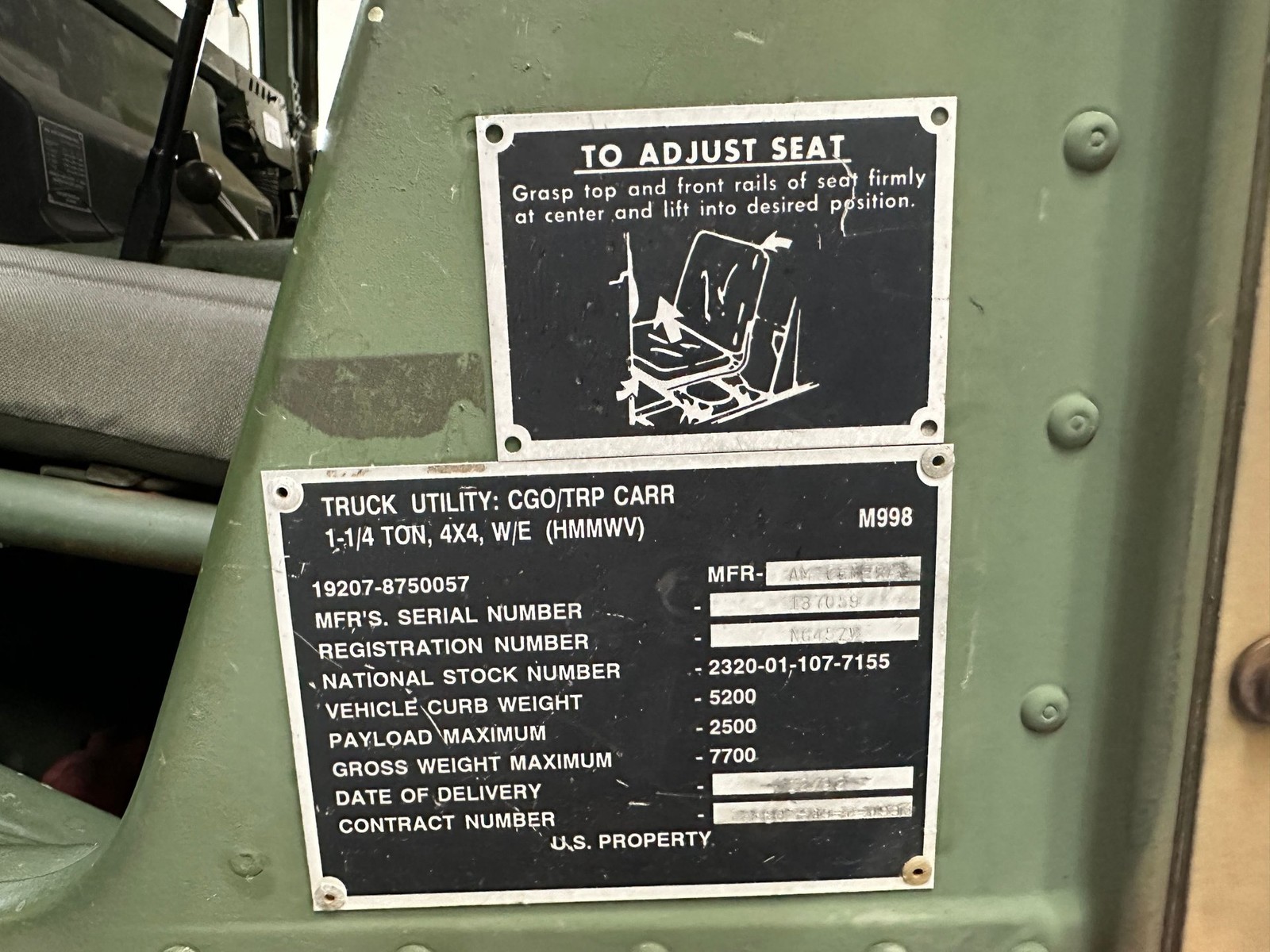 Hummer-Military-1992-Pickup-Truck-22