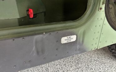 Hummer-Military-1992-Pickup-Truck-32
