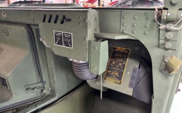 Hummer-Military-1992-Pickup-Truck-37