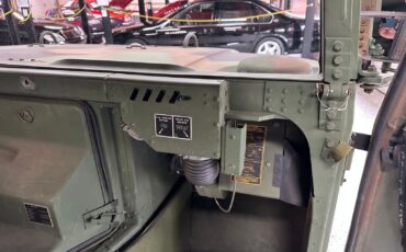 Hummer-Military-1992-Pickup-Truck-39