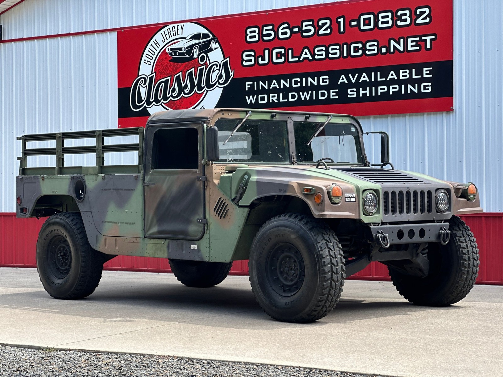 Hummer-Military-1992-Pickup-Truck