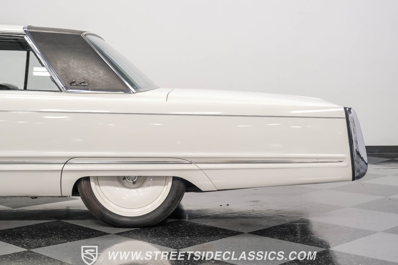 Imperial-1967-Persian-White-Black-21