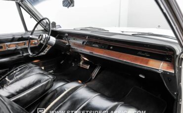 Imperial-1967-Persian-White-Black-47