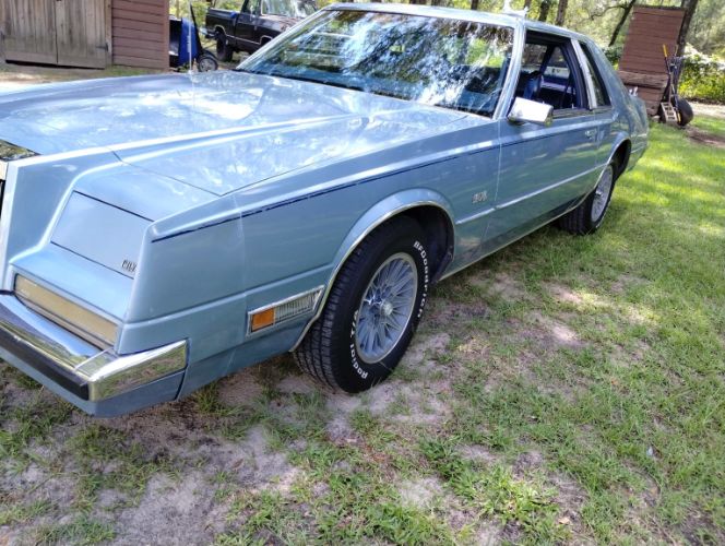 Imperial-1983-Glacier-blue-1