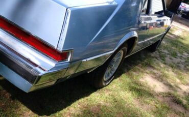 Imperial-1983-Glacier-blue-25