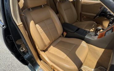 Infiniti-J30-1993-Sedan-15