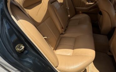 Infiniti-J30-1993-Sedan-17