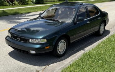 Infiniti-J30-1993-Sedan-5