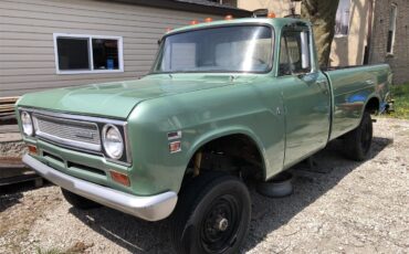 International-1210-1971-Green-Black-14