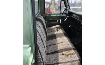 International-1210-1971-Green-Black-19