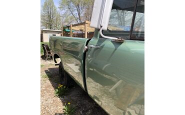 International-1210-1971-Green-Black-2