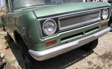 International-1210-1971-Green-Black-3