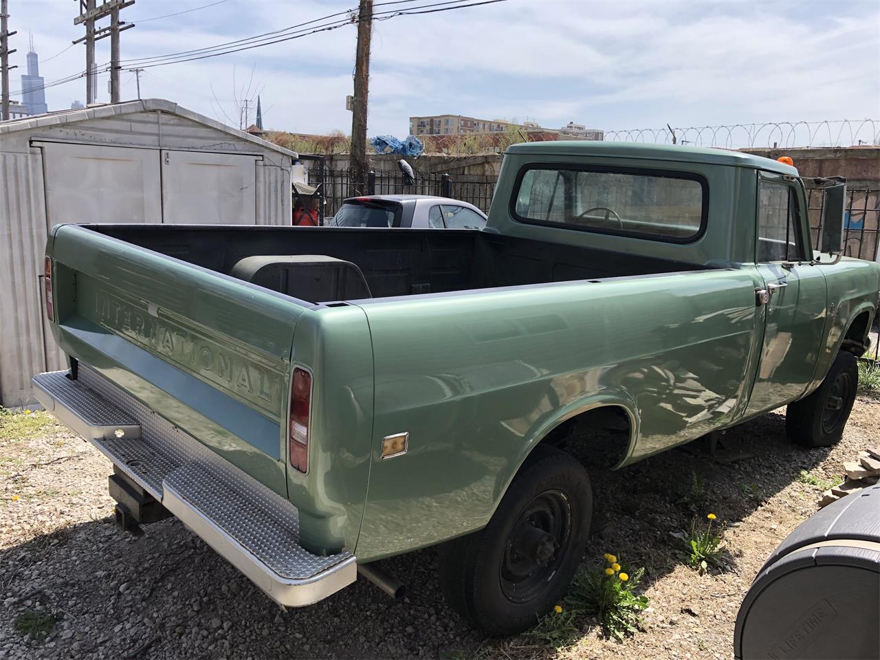 International-1210-1971-Green-Black-5