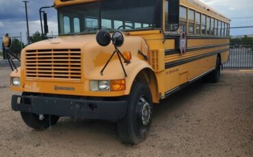 International-3800-bluebird-diesel-1992-yellow-2