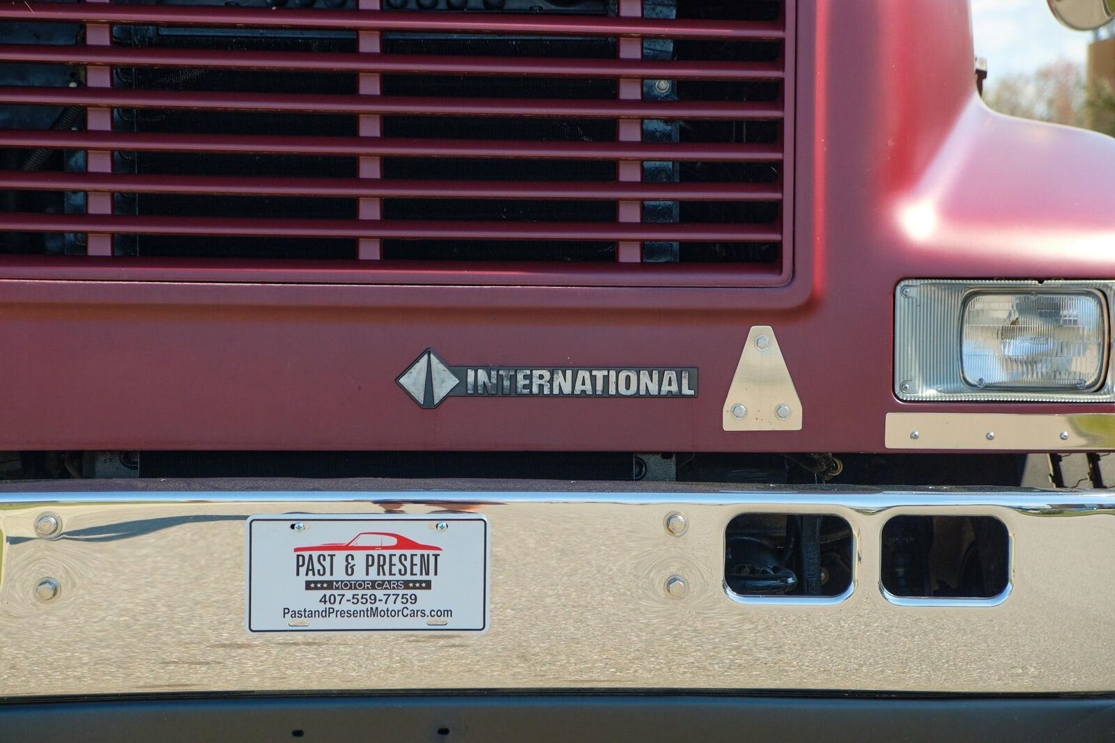 International-4700-1993-Truck-19
