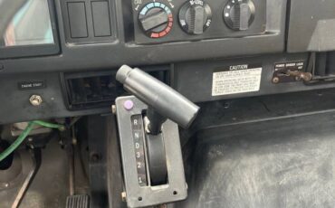 International-4700-diesel-1993-green-20