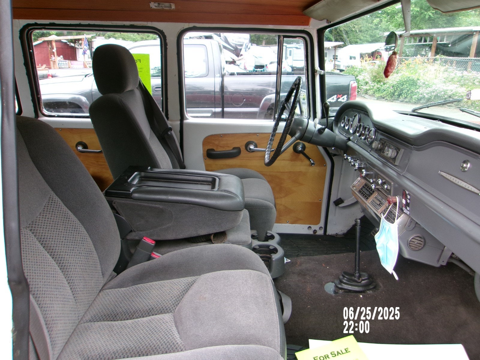International-Harvester-1100-1963-SUV-6