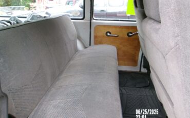 International-Harvester-1100-1963-SUV-7