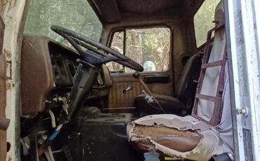 International-Harvester-S2300-1983-3