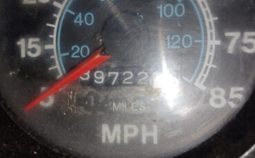 International-Harvester-S2300-1983-5