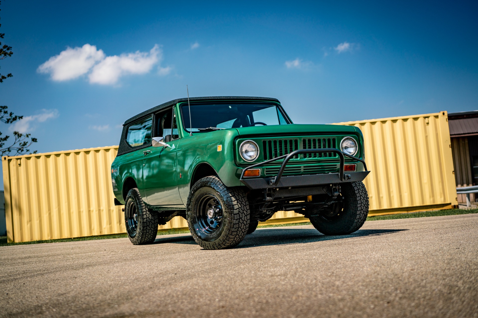 International-Scout-1975-Green-Black-25