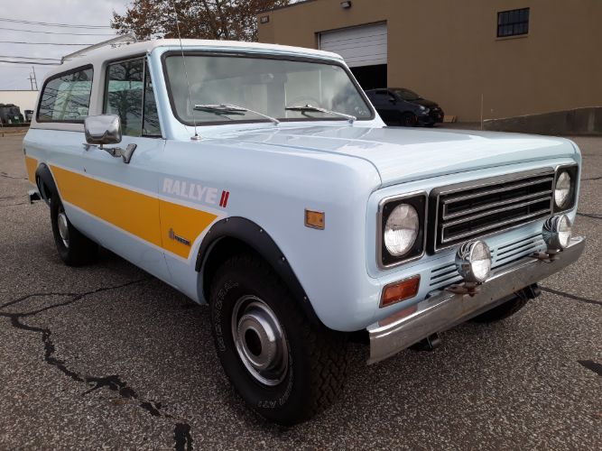 International-Scout-1977-Blue-Tan-11