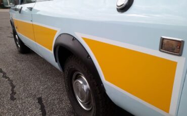 International-Scout-1977-Blue-Tan-15