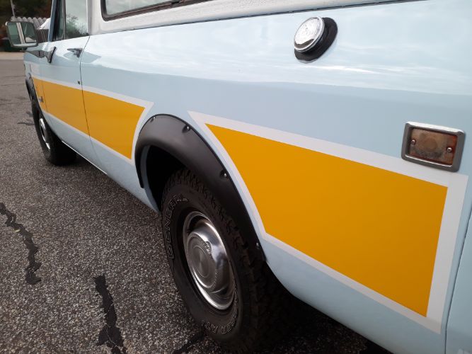 International-Scout-1977-Blue-Tan-15