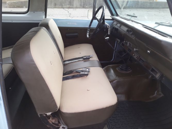 International-Scout-1977-Blue-Tan-17