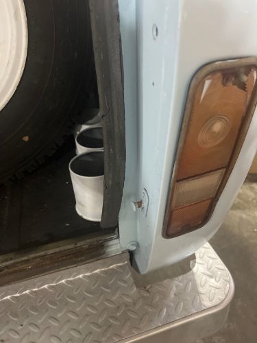 International-Scout-1977-Blue-Tan-46