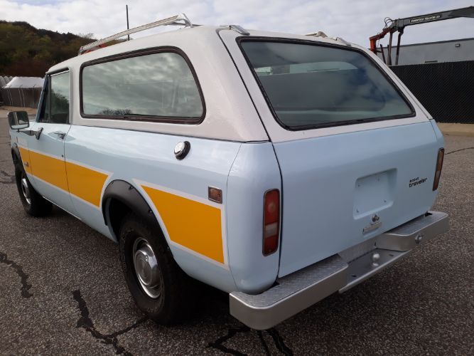 International-Scout-1977-Blue-Tan-8