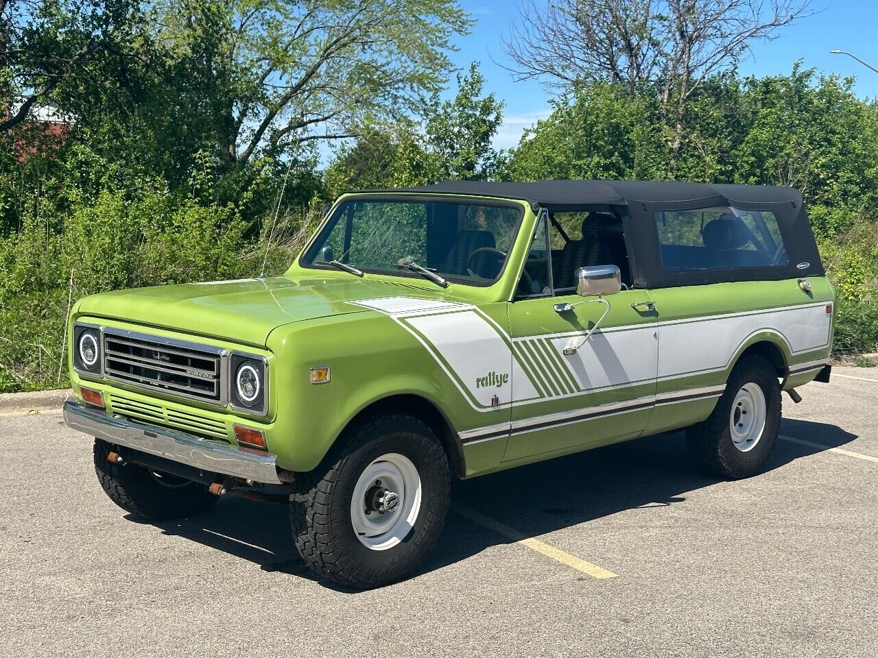 International-Scout-II-1972-SUV-1