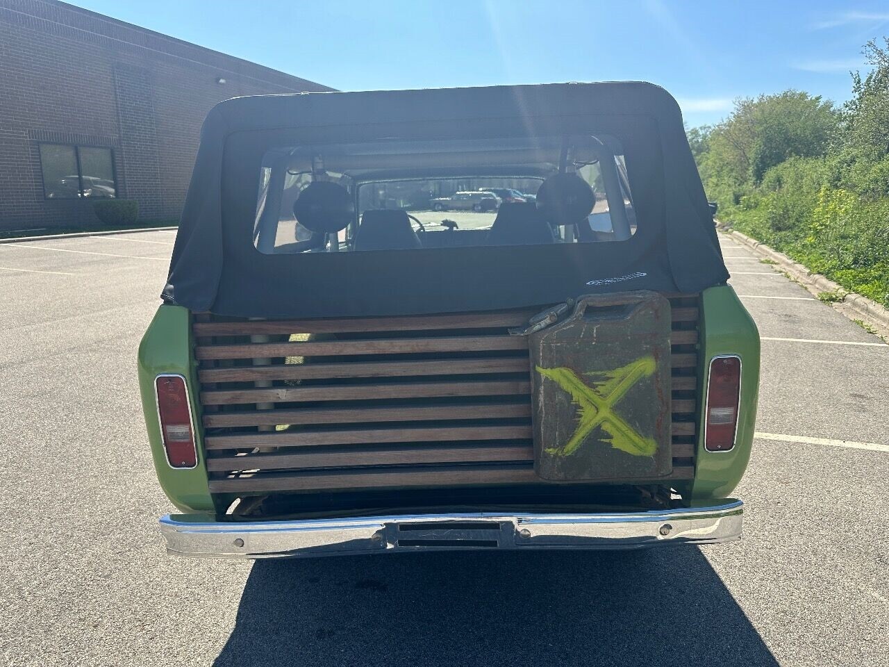 International-Scout-II-1972-SUV-24