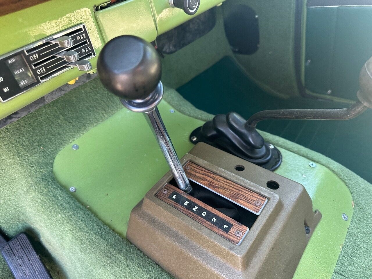 International-Scout-II-1972-SUV-37
