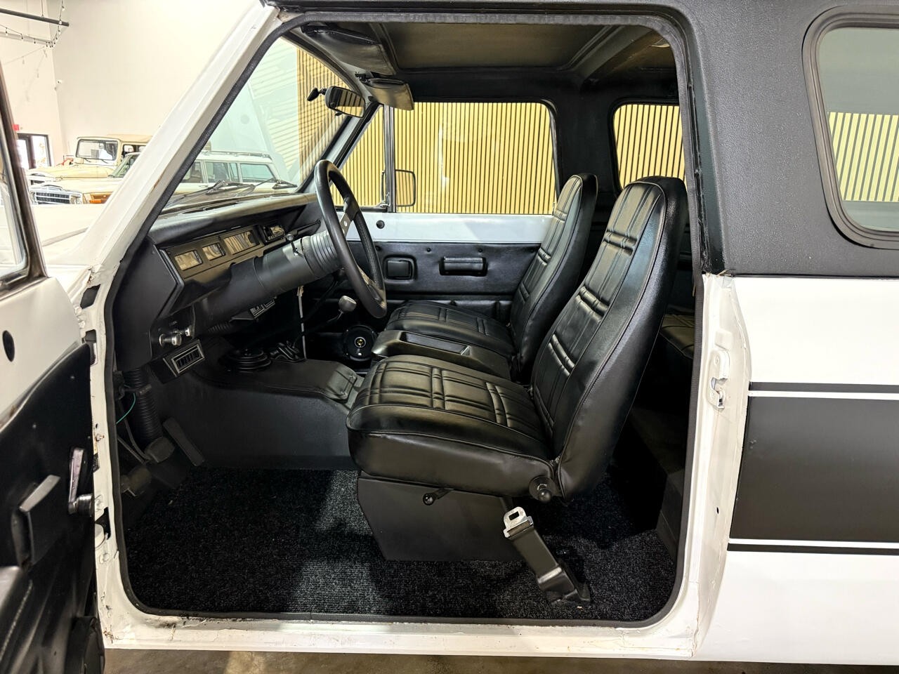 International-Scout-II-1976-SUV-25