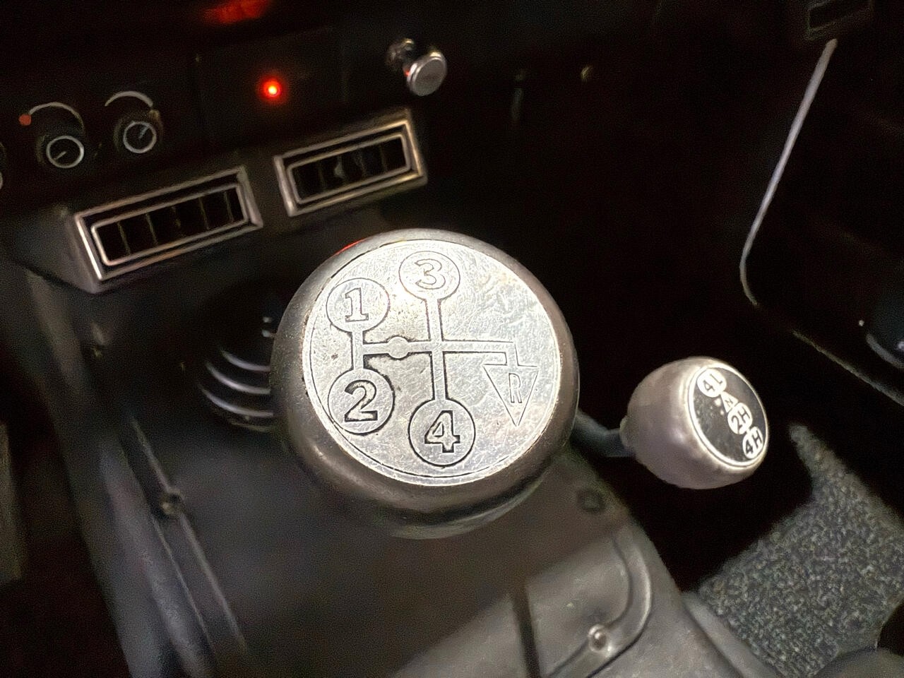 International-Scout-II-1976-SUV-30